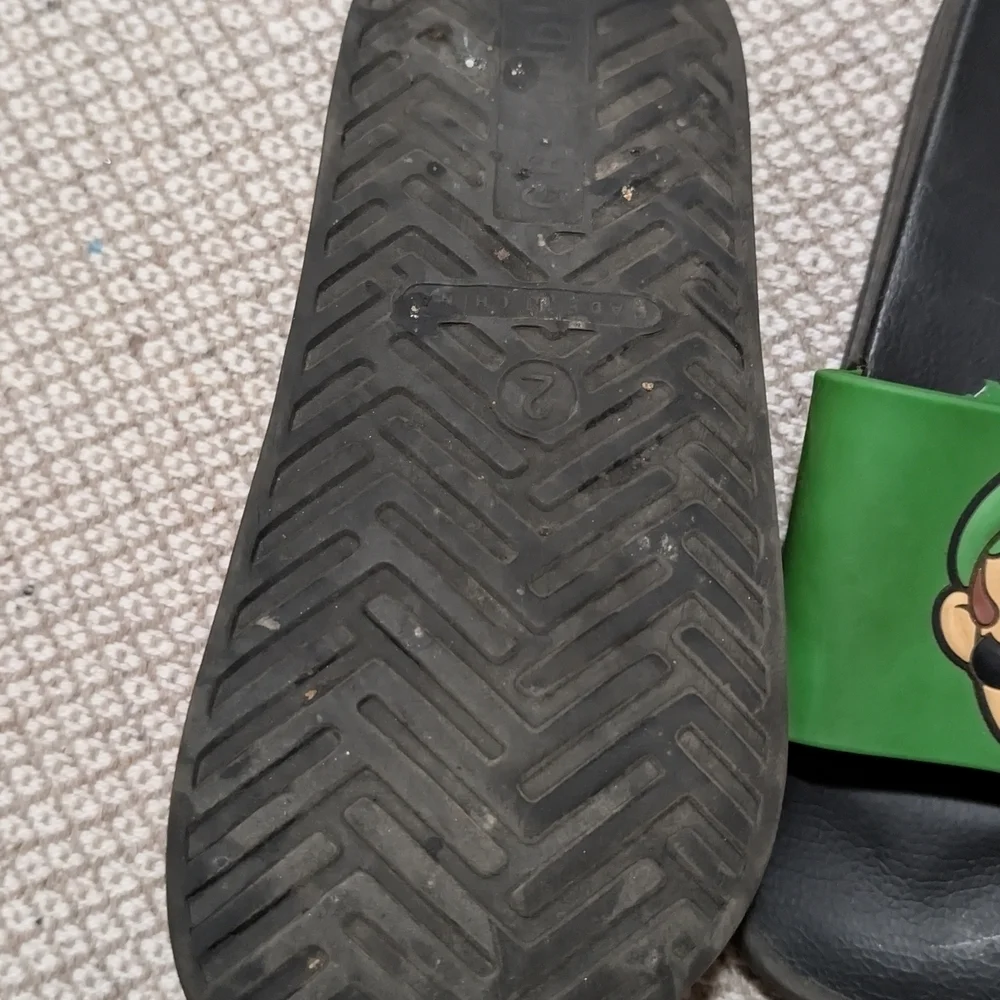 Nintendo Red and Green Kids Sandals